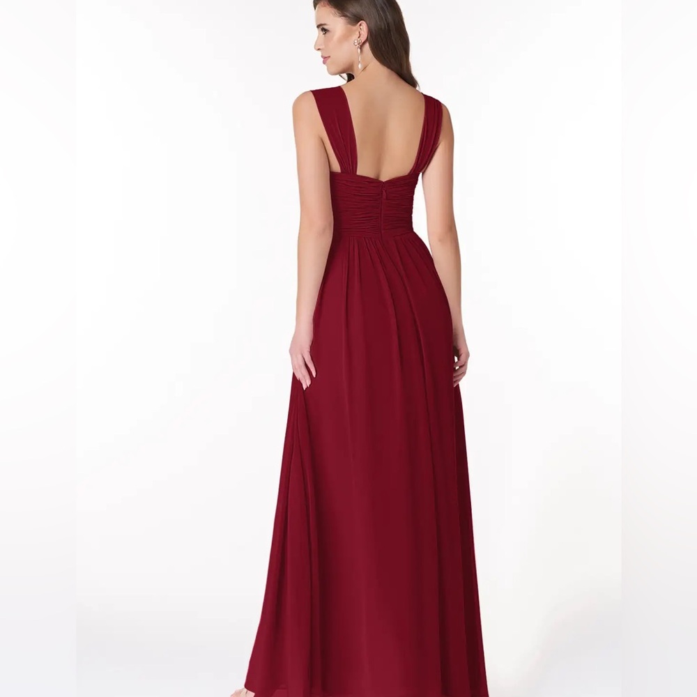 AZAZIE ZAPHEIRA
Burgundy A-Line Ruched Chiffon Dress